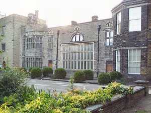 Bolling hall 1