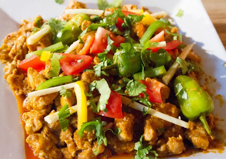 ADVERTORIAL: Revolutionary sauces help you make a delicious curry in a hurry