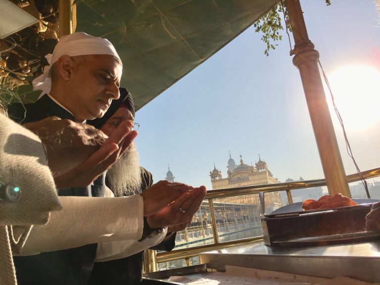 Mayor Of London reaffirms commitment to finding location for Sikh war memorial in London, during historic visit to the Golden Temple in Amritsar