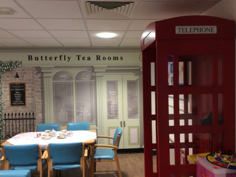 Hospital Opens Tea Rooms to Help Patients With Dementia
