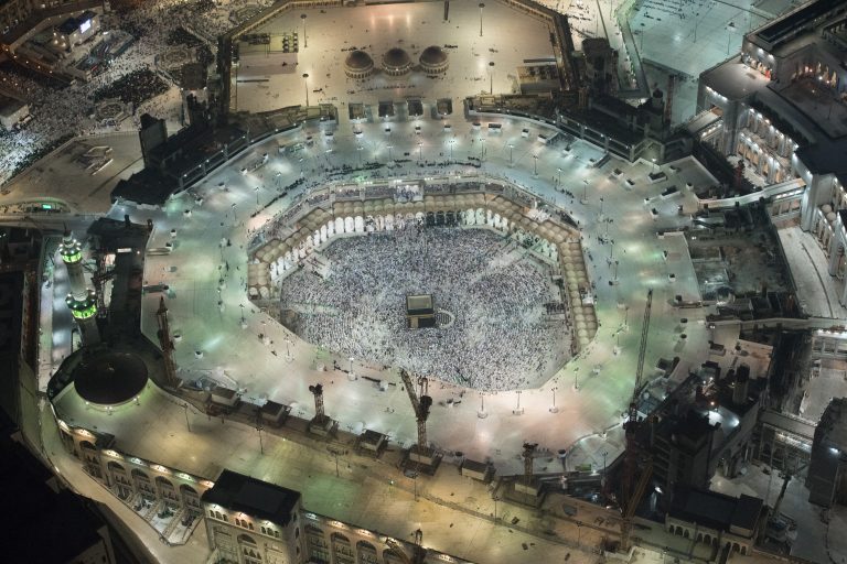 Ground breaking documentary on extraordinary behind the scenes of the Haram in Mecca to be shown in 23 cities across the UK.