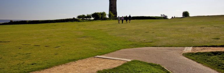 Litter pick day for Castle Hill