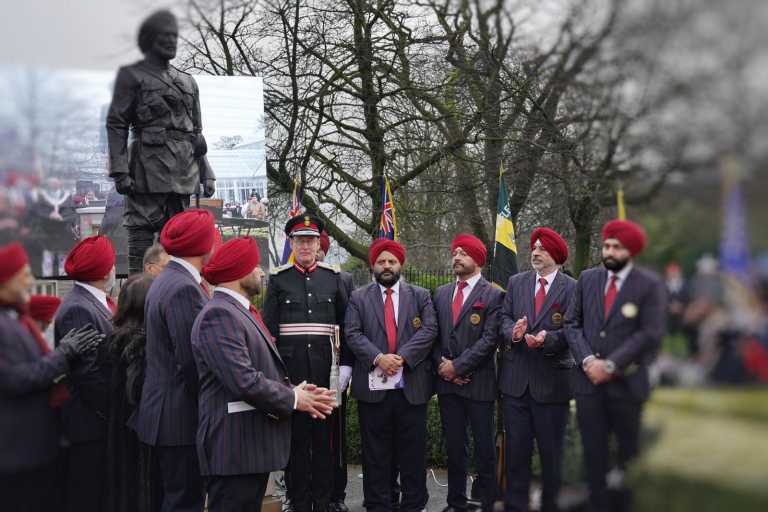 Monument of Sikh Soldier Unveiled in Huddersfield Park to Commemorate Forgotten Indian Soldiers Who Fought in World Wars 1 & 2