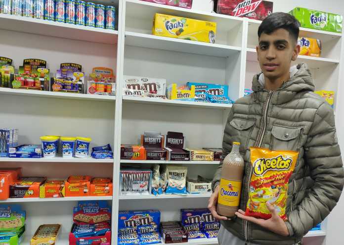 snacks r us