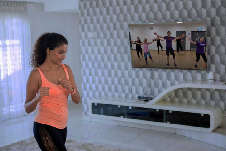 Free online fitness club boosts people to exercise to Punjabi music