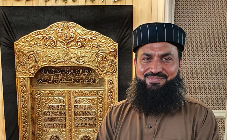 Mosques join hands with the NHS to fight fear about Covid Vaccine