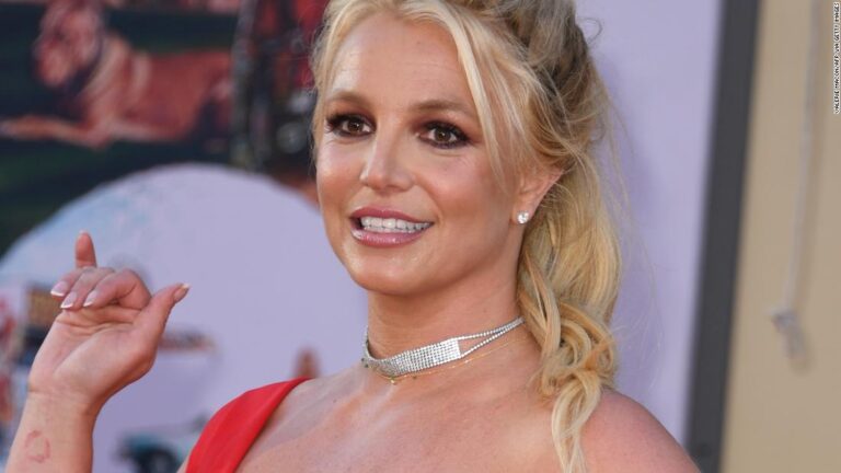 Britney Spears asks judge to permanently remove her father’s conservatorship over her