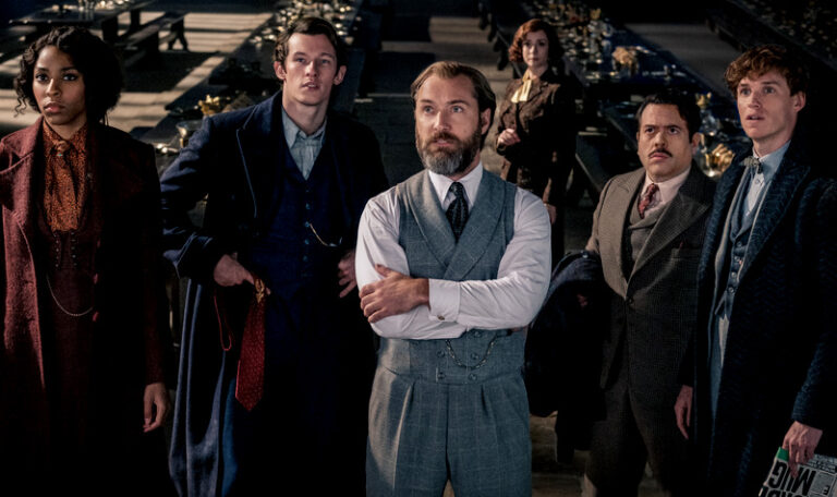 Fans in for a treat as Wizarding World Wand Installation to tour UK