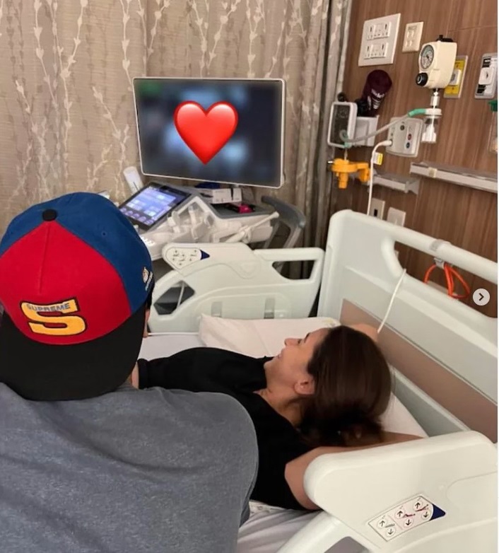 Alia Bhatt and Ranbir Kapoor announce pregnancy