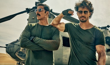 Former Miss World on fire with the first look of “Bade Miyan, Chote Miyan”?