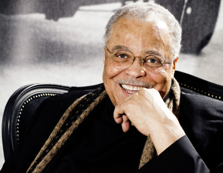 The voice of Darth Vader, ‘James Earl Jones’ has sadly passed away