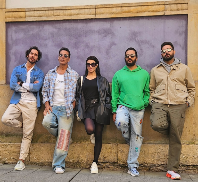 Akshay Kumar unveils star-studded cast for Housefull 5 as fans buzz with anticipation ahead of 2025 release